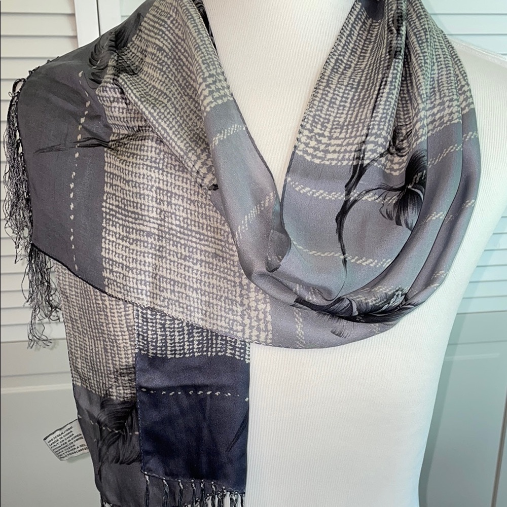 Anne Klein 2 100% silk floral scarf